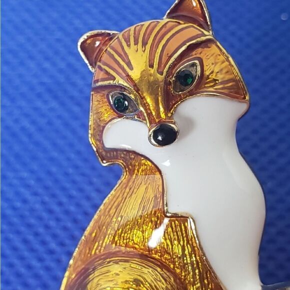FOX Enameled Rhinestone Embellished Brooch Pin Pendant - Picture 3 of 7